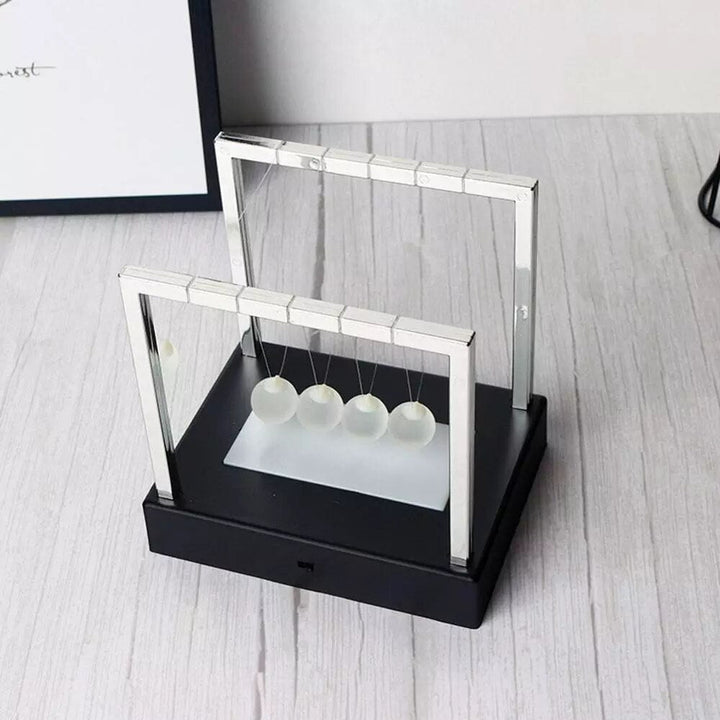 Stornfield | Pendule de Newton LED Jouet Scientifique Coloré