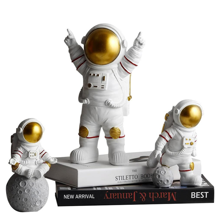 Astronaut Figurine | Stornfield