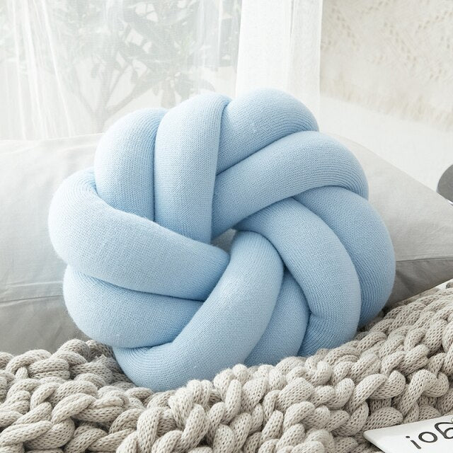 Round Knot Cushion | Stornfield