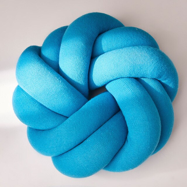 Round Knot Cushion | Stornfield