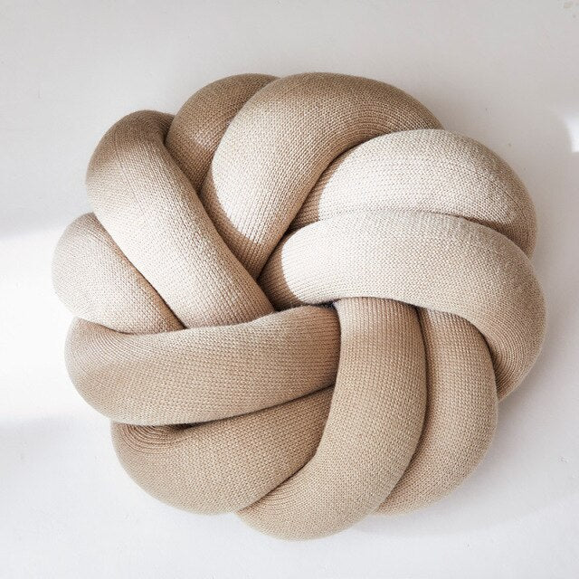 Round Knot Cushion | Stornfield
