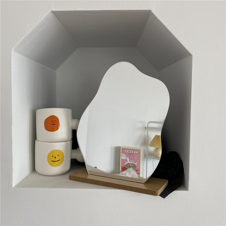 Wavy and Curved Mirror | Stornfield