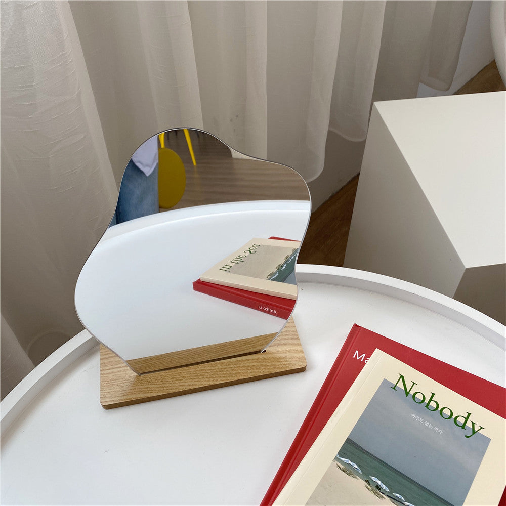 Wavy and Curved Mirror | Stornfield