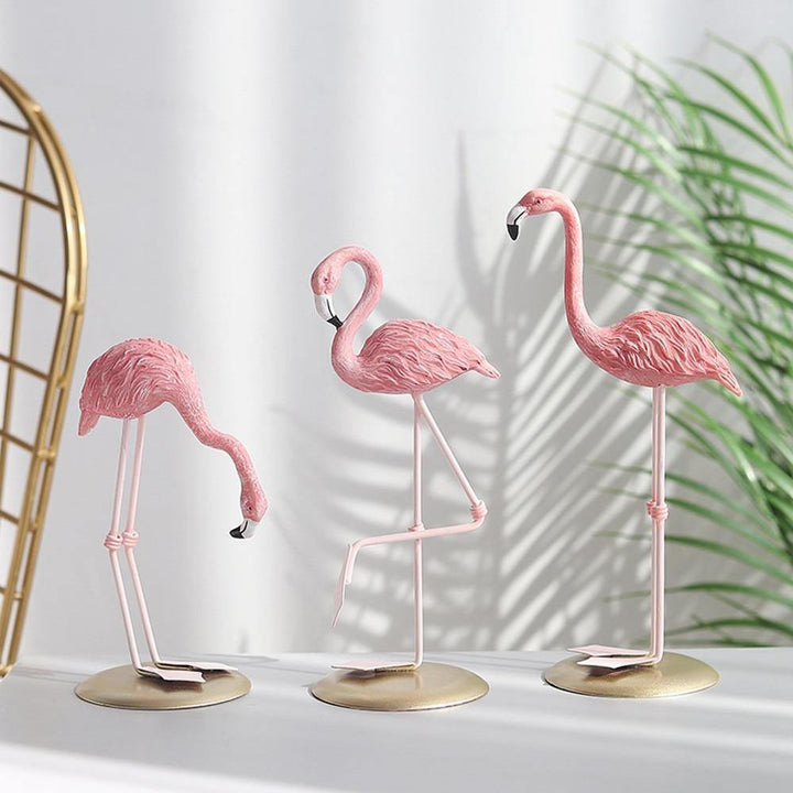 FlamingoGrace Calm Elegant Flamingo Statue Port Stornfield