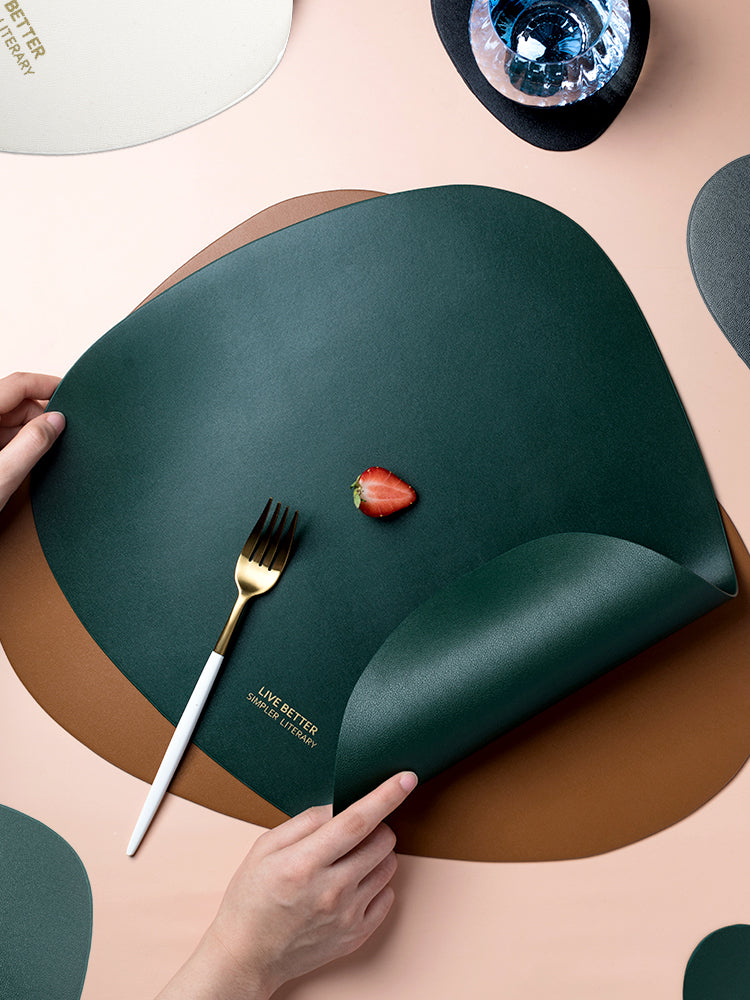 Triangular Place Mat Set in 4 Colours | Stornfield