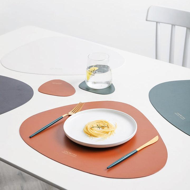 Triangular Place Mat Set in 4 Colours | Stornfield