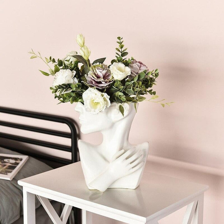Emma Vase | Stornfield
