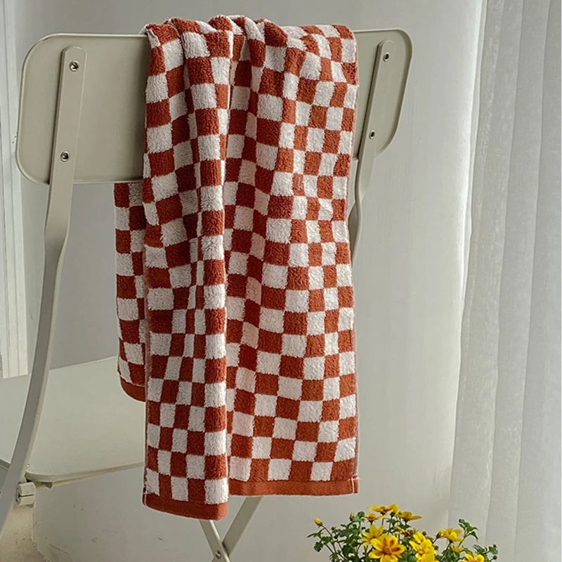 Striped and colorful checked towels | Stornfield