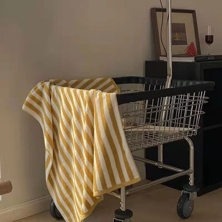 Striped and colorful checked towels | Stornfield
