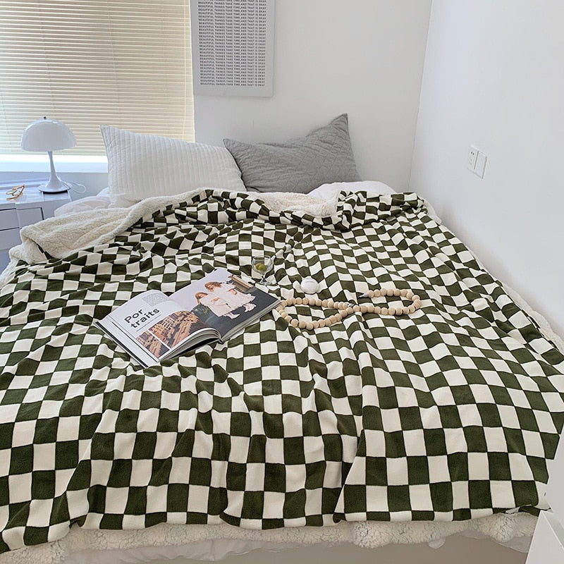 Checked blanket | Stornfield