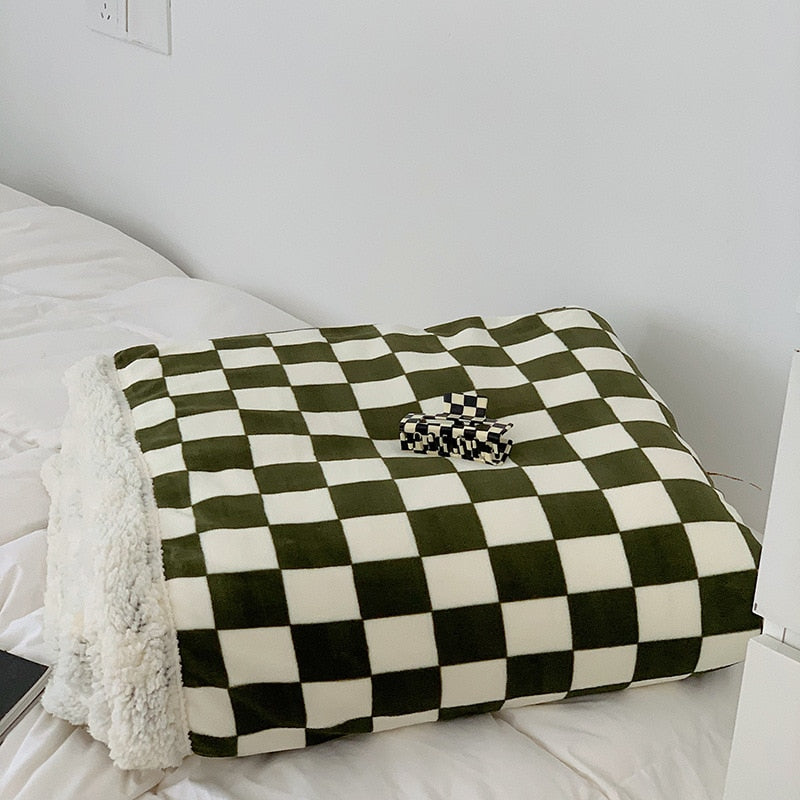 Checked blanket | Stornfield