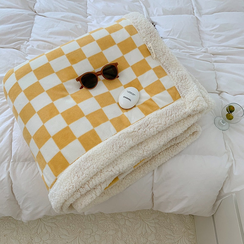 Checked blanket | Stornfield