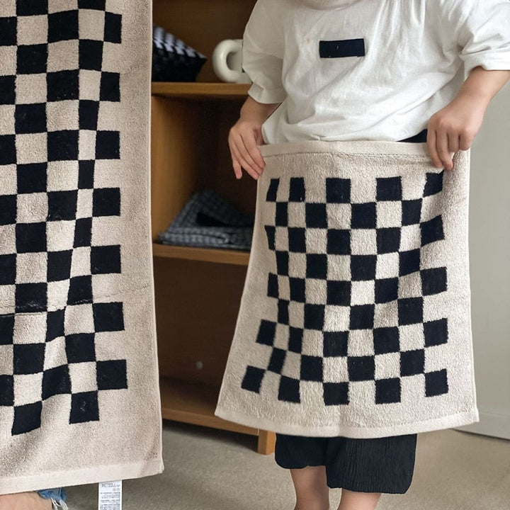 Checkered Towels | Stornfield