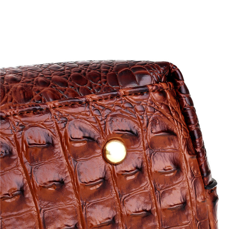 Stornfield | Crocodile Leather Bag – with hand-finished details