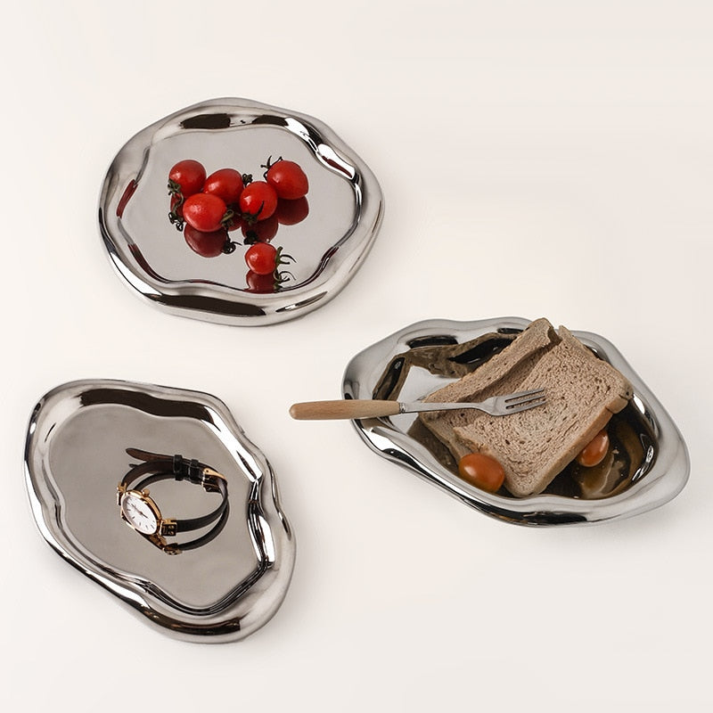 Stornfield | Chromed ceramic tray and bowl with cookies