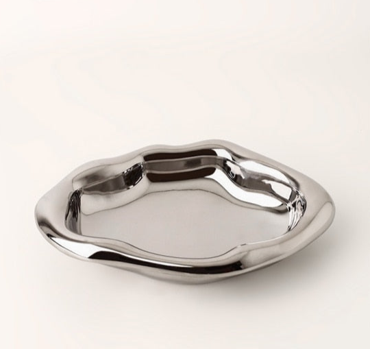 Stornfield | Chromed ceramic tray and bowl with cookies