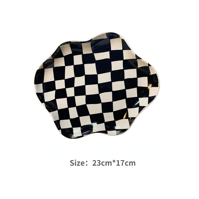 Scalloped Edge Checkerboard Tray - Black, Green | Stornfield