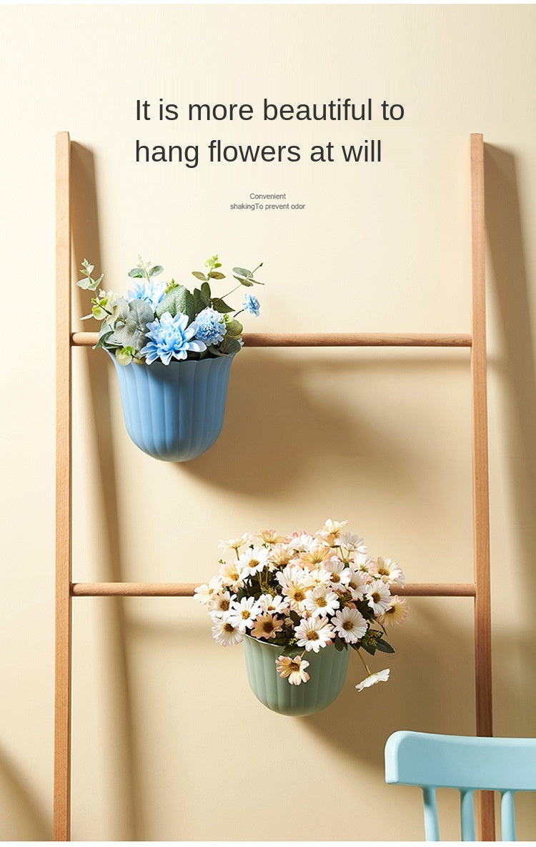 Nordic Flower Shape Hanging Trash Can | Stornfield