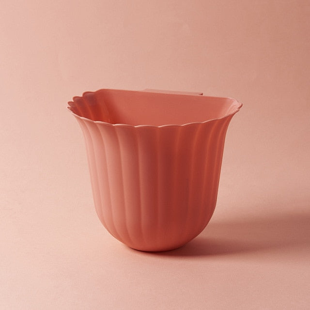 Nordic Flower Shape Hanging Trash Can | Stornfield