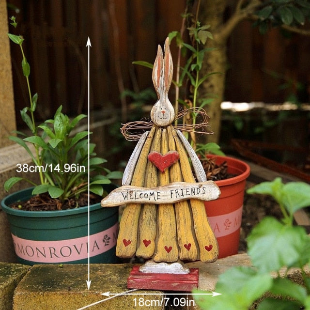 Stornfield | Retro Easter Bunny Outdoor Wooden Decoration