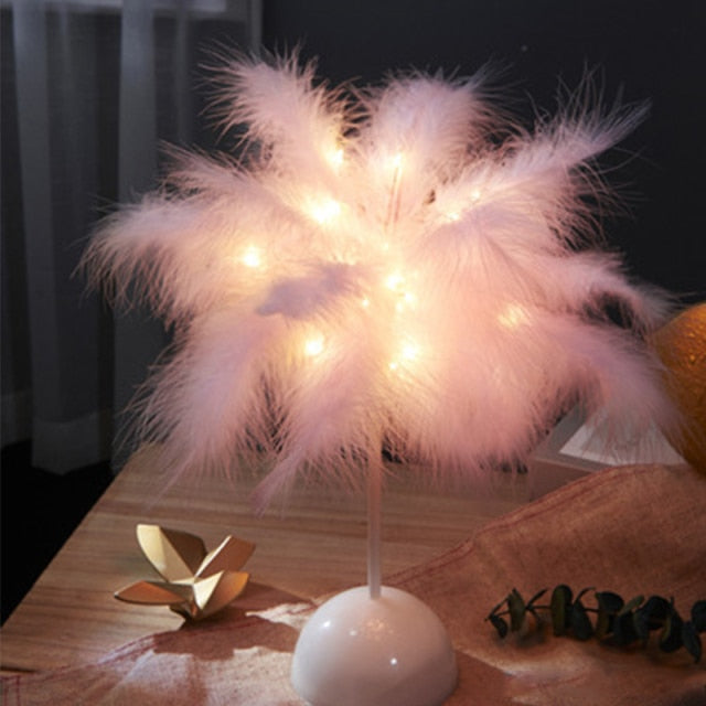 Stornfield | Creative Feather Palm Table Lamp