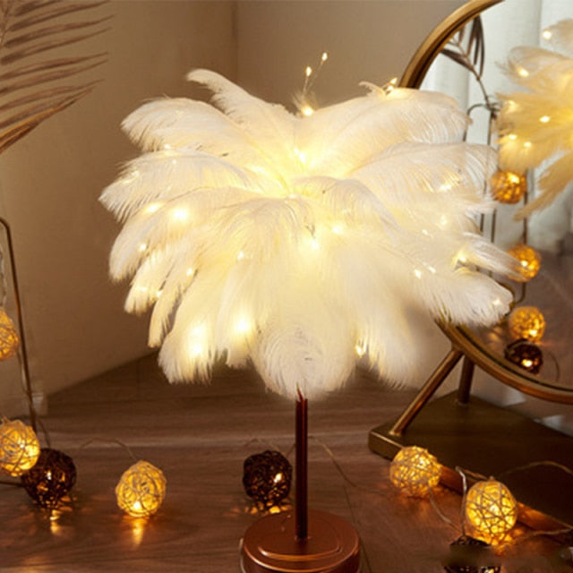 Stornfield | Creative Feather Palm Table Lamp