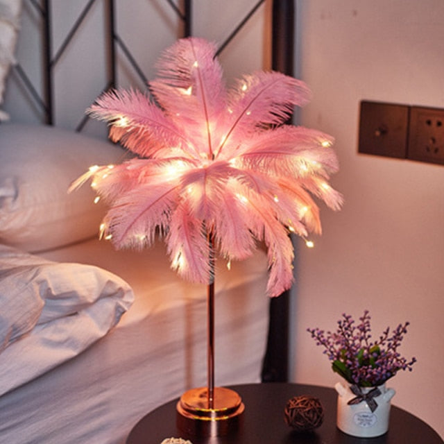 Stornfield | Creative Feather Palm Table Lamp