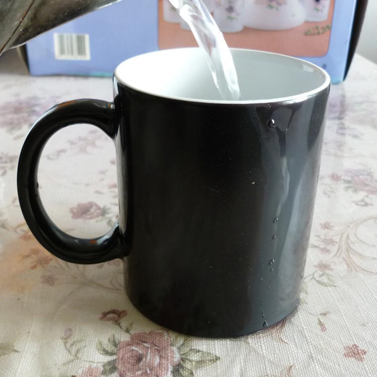 Heat Sensitive Bloody Hands Mug | Stornfield