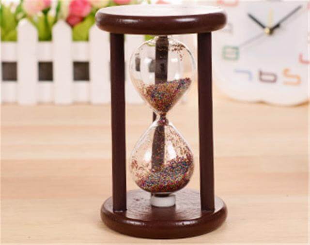 Vintage Antique Style Sand Clock | Stornfield