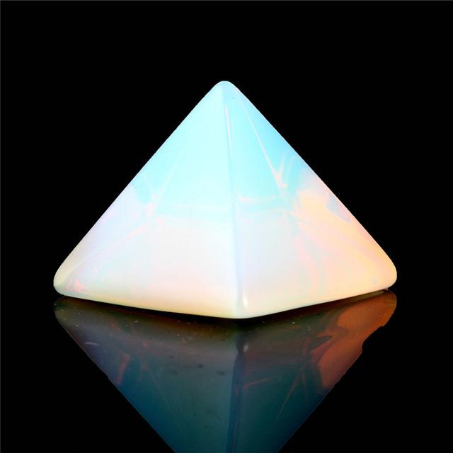 Pyramid Chakra Healing Reiki Crystal | Stornfield