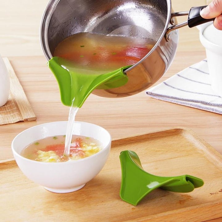 Detachable Silicone Pot Spout/Funnel | Stornfield