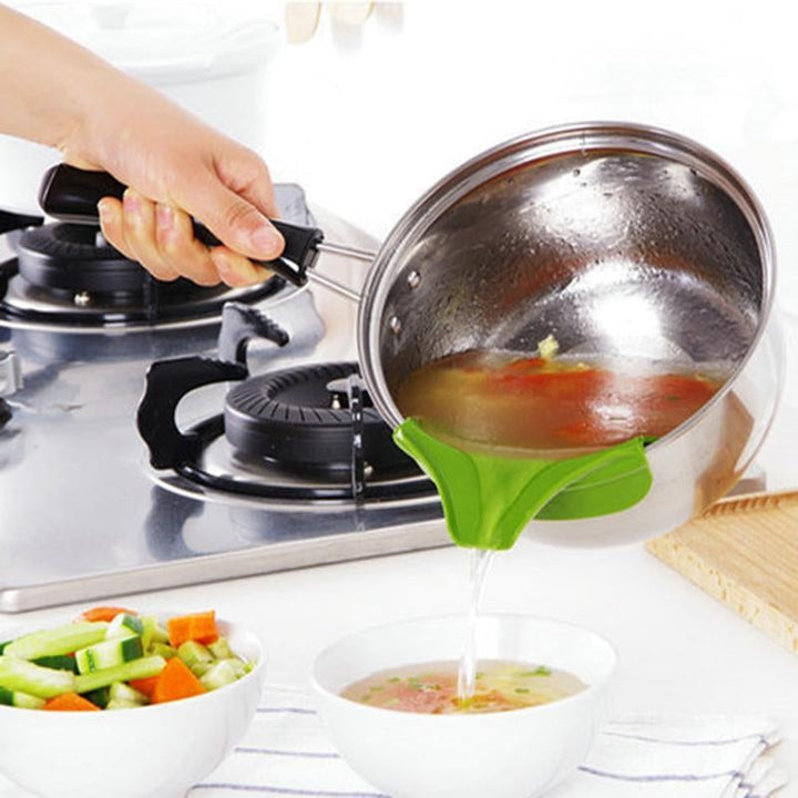 Detachable Silicone Pot Spout/Funnel | Stornfield