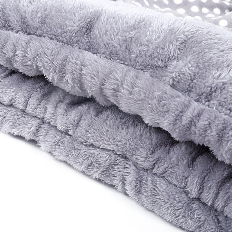 Dakota - Cozy pet sleeping bag | Stornfield