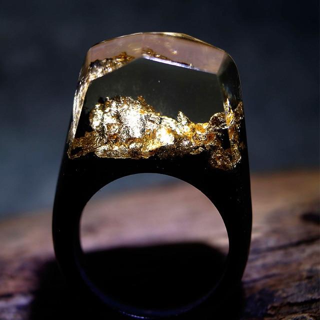 Quanta - Gold stalagmite resin ring | Stornfield