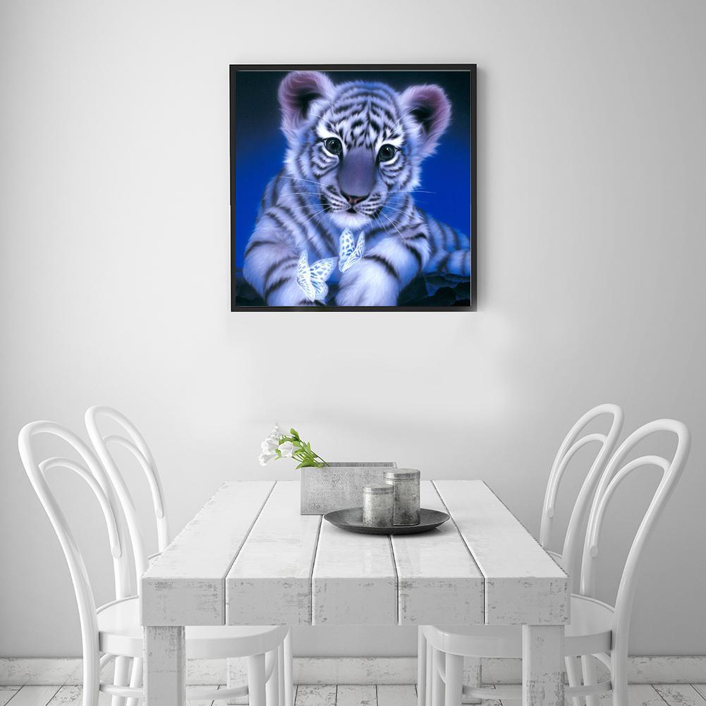 Playful Baby Tiger - GemPaint Kit | Stornfield
