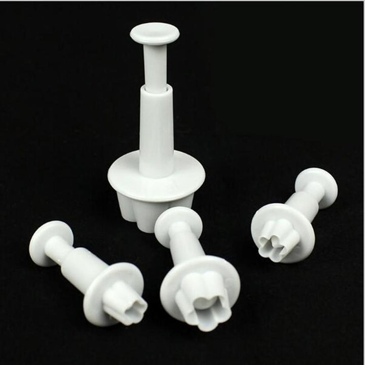 4 Piece Set - Plum Flower Shape Pastry Decorating Tools | Stornfield