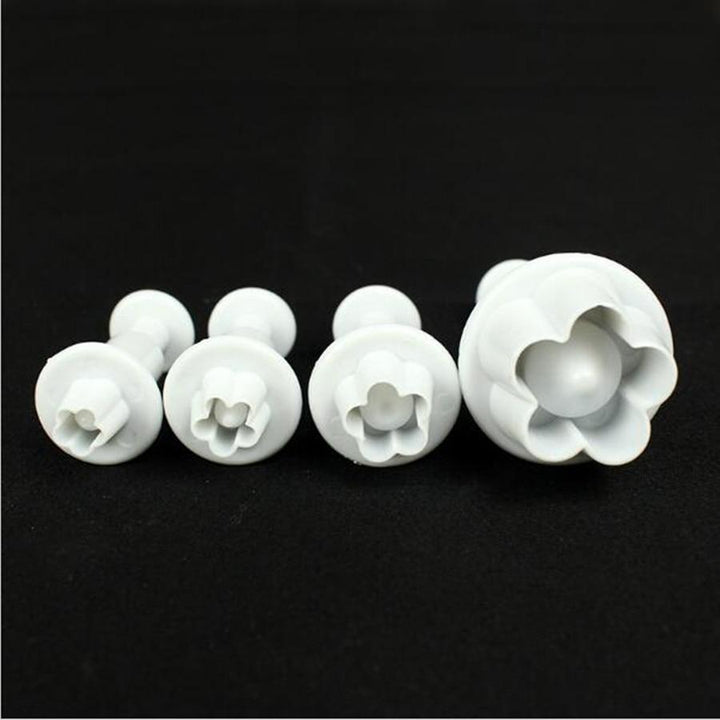 4 Piece Set - Plum Flower Shape Pastry Decorating Tools | Stornfield