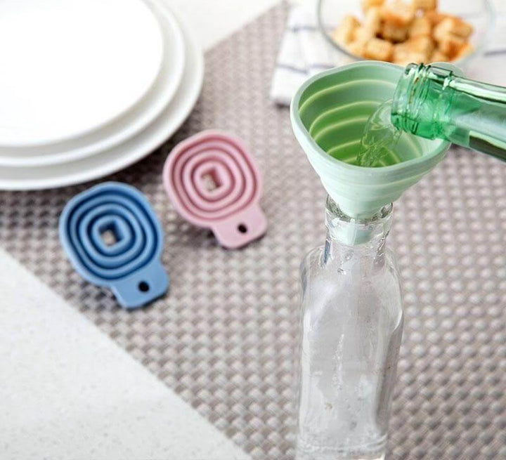 Small RetractaStornfielde Tapered Liquid Dispenser | Stornfield