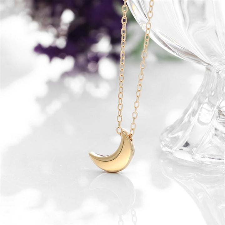 Mini Crescent Moon Pendant Necklace | Stornfield