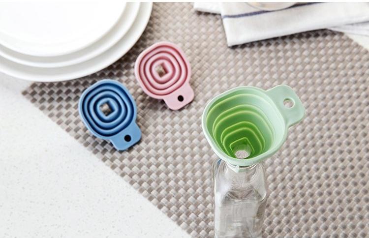 Coli - Folding Silicone Funnel | Stornfield