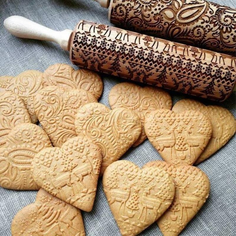 Christmas Embossing Rolling Pin | Stornfield