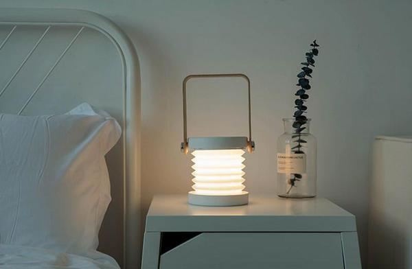 English - Portable foldable lamp | Stornfield
