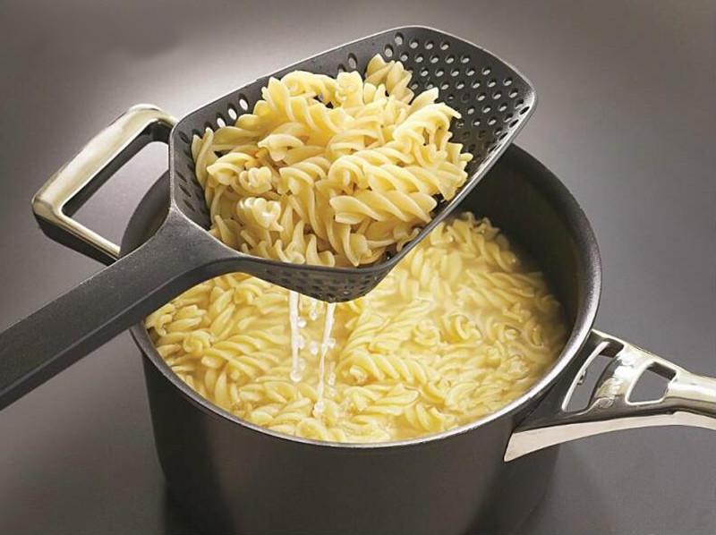 Coli - Tension strainer spoon | Stornfield