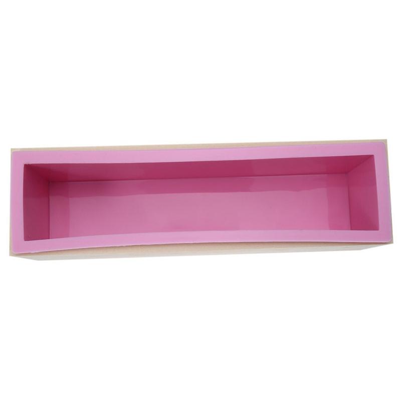 Rectangular silicone loaf pan | Stornfield