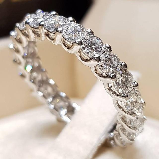 Elegant engagement ring set | Stornfield