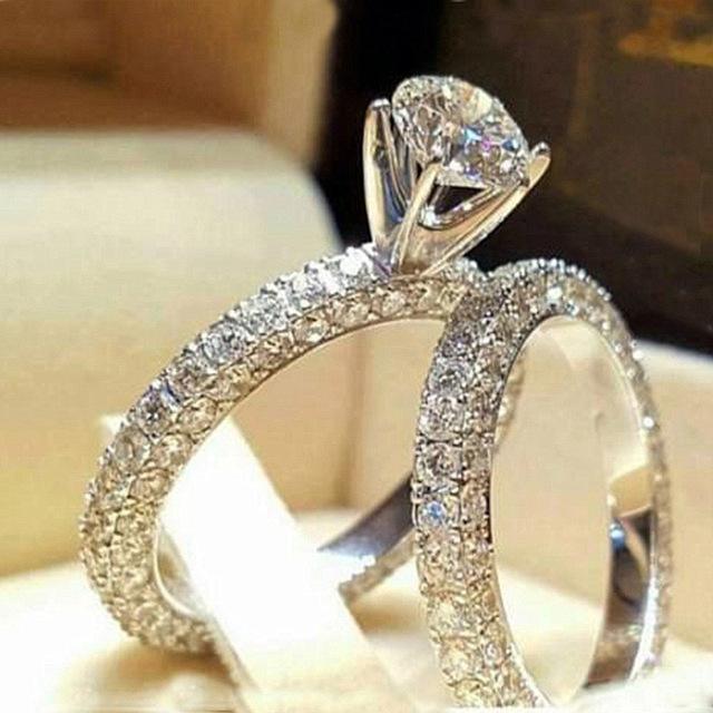 Elegant engagement ring set | Stornfield