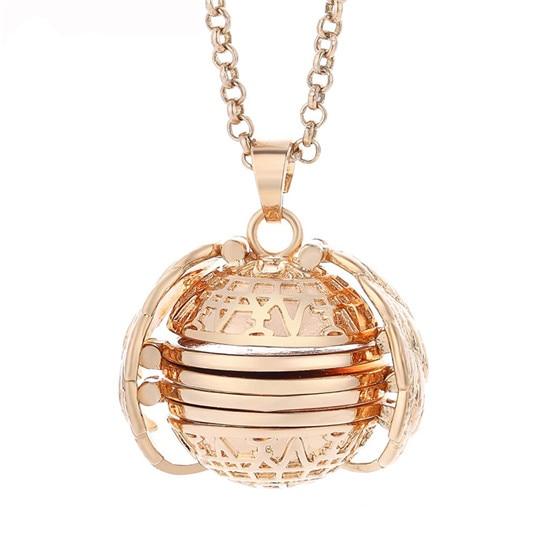 Evelyn - Expandable Photo Locket Necklace | Stornfield