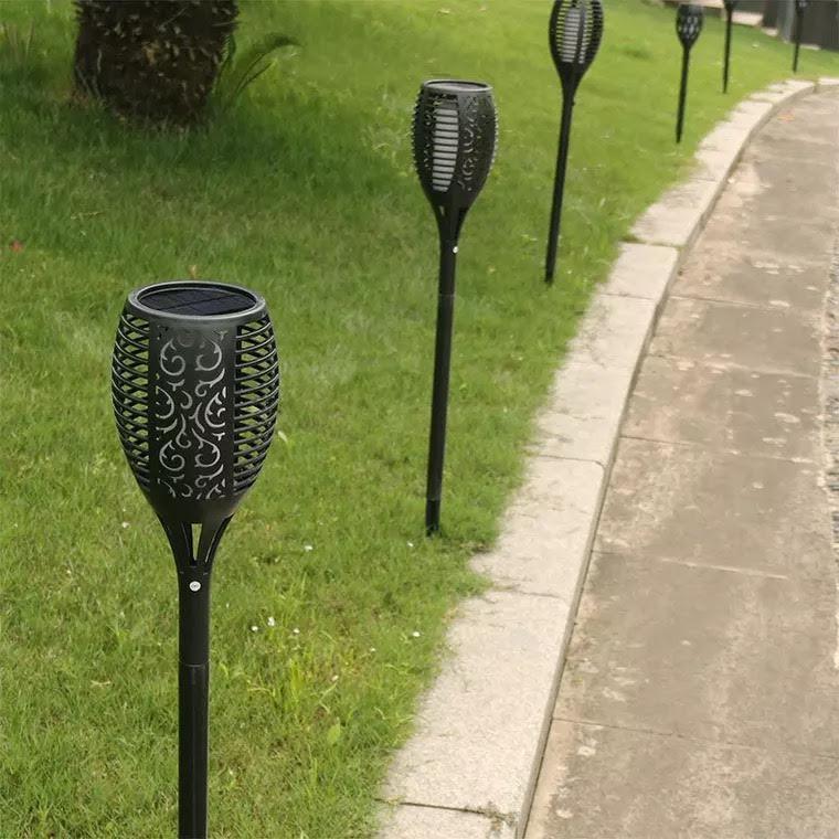 LED Solar Garden Torpedoes Deluxe 96 LED (4 pieces) | Stornfield