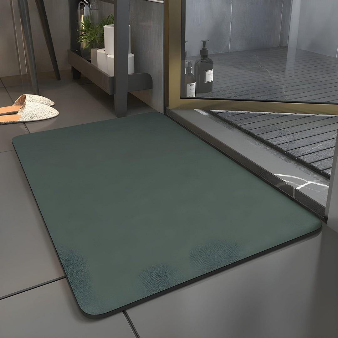 SlipShield Matte - Quick-drying anti-slip bath mat | Stornfield