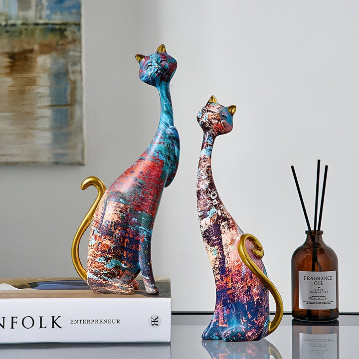 Sweet Lovers - Hand-painted Cat Couple Sculpture for Eternal Affection | Stornfield